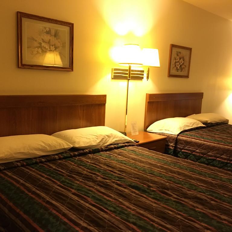 Coronado Motel & Rv Park Lindsborg 외부 사진