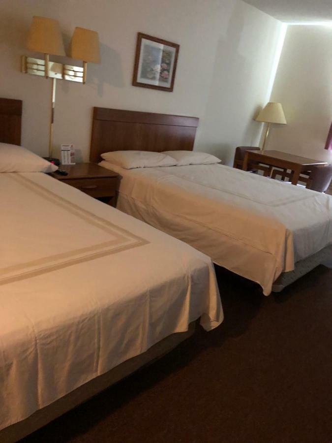 Coronado Motel & Rv Park Lindsborg 외부 사진